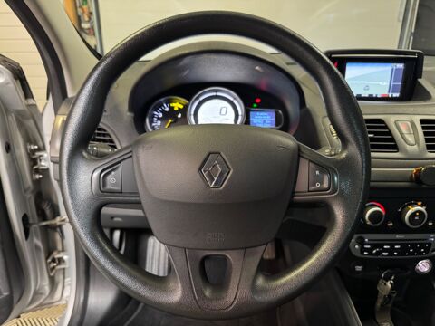M&eacute;gane ESTATE 1.5 DCI 110ch BUSINESS REGULATEUR DE VITESSE/ TOM TO 2012 occasion 78125 Gazeran