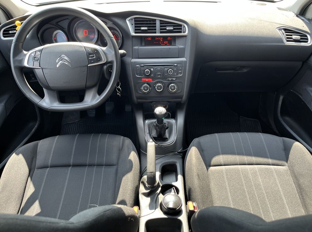 C4 1.4 VTI 95 ch ATTRACTION 2013 occasion 64320 Idron