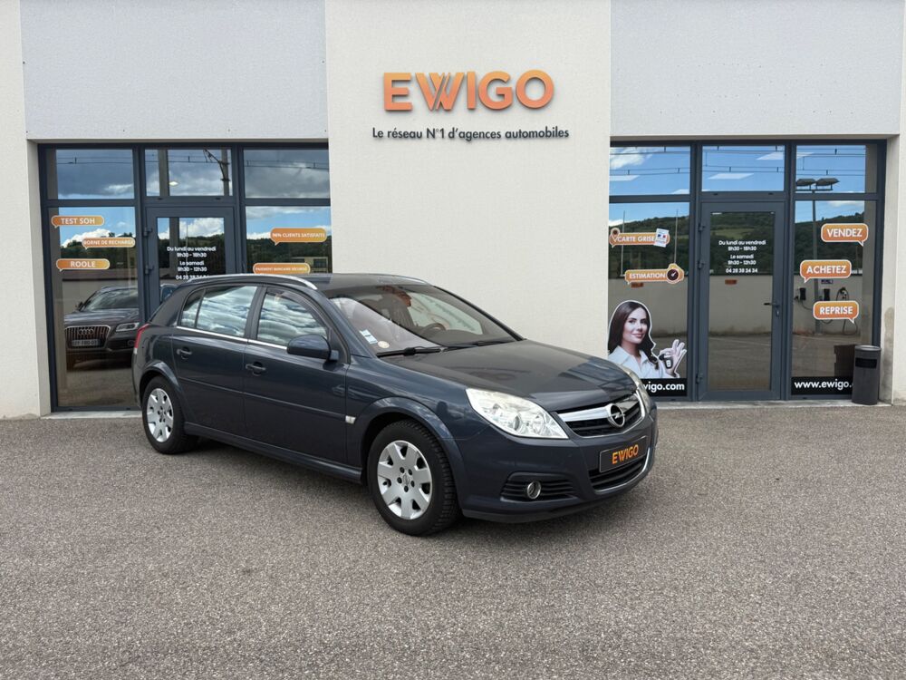 Signum 1.9 CDTI 150ch COSMO / Distribution ok / Attelage / Barre de 2007 occasion 69420 Ampuis