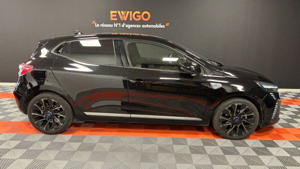 Clio E-TECH FULL HYBRID 145CH GSR2 ESPRIT ALPINE 2024 occasion 34430 Saint-Jean-de-V&eacute;das