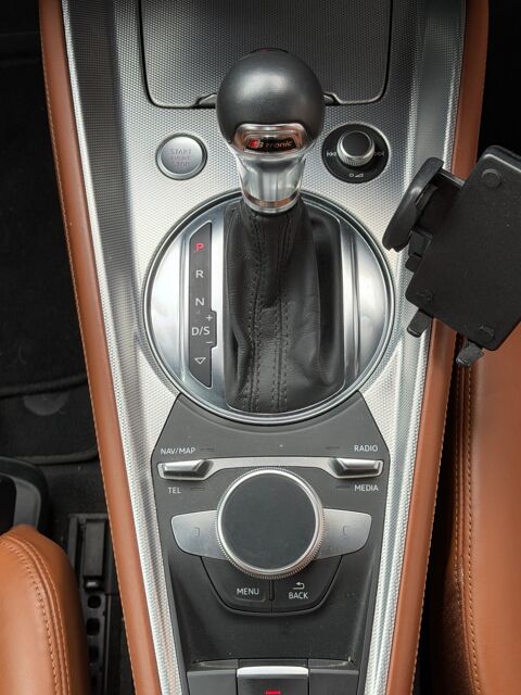 TT 2.0 TFSI 230 ch S-LINE S-TRONIC + MMI + B&O + AUDI EXCLUSIVE 2017 occasion 64320 Idron