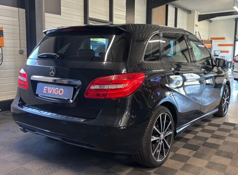 Classe B 1.8 200 CDI 135 Ch BLUEEFFICIENCY BUSINESS - CAM&Eacute;RA DE RECUL 2012 occasion 79000 Niort