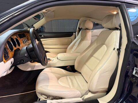 XKR COUPE 4.2 395CH S SUPERCHARGED BVA SPIRIT OF LEGEND/ 1ERE MA 2006 occasion 78125 Gazeran