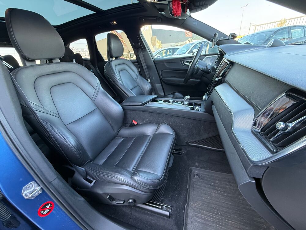 XC60 2.0 T8 407CH 320 TWIN-ENGINE PHEV HYBRID BUSINESS AWD GEARTR 2018 occasion 27000 &Eacute;vreux