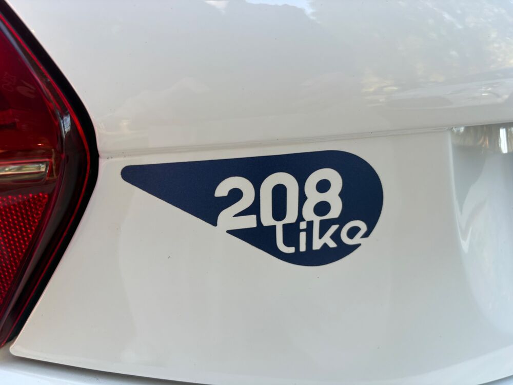 208 GENERATION-I 1.2 PURETECH 70ch LIKE / CLIMATISATION - DISTRI 2017 occasion 76150 Saint-Jean-du-Cardonnay
