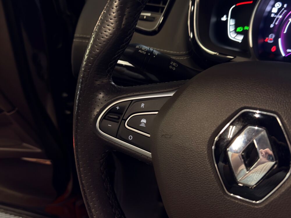 Espace 1.8 TCE 225 ENERGY INITIALE PARIS EDC BVA 2018 occasion 76190 &Eacute;calles-Alix