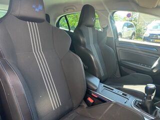 M&eacute;gane 1.2 TCE 130ch GT LINE / CAMERA DE RECUL / MOTEUR A CHAINE 2016 occasion 38420 Le Versoud