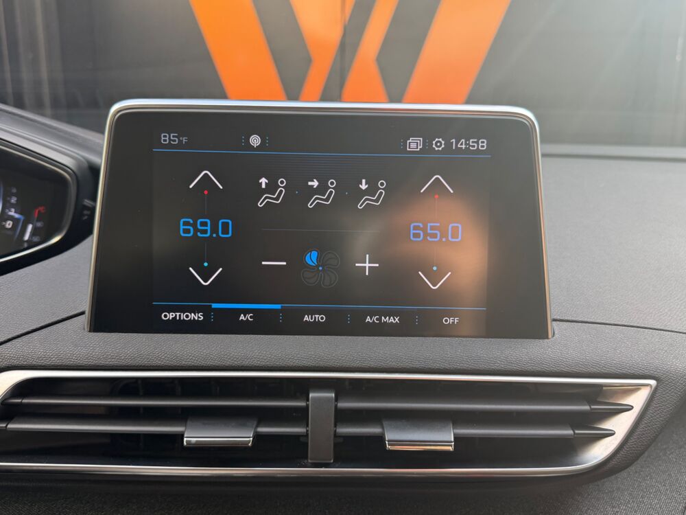 5008 GENERATION-II 1.2 130 CH ALLURE 7P / CARPLAY - CAM DE RECUL 2019 occasion 24750 Tr&eacute;lissac