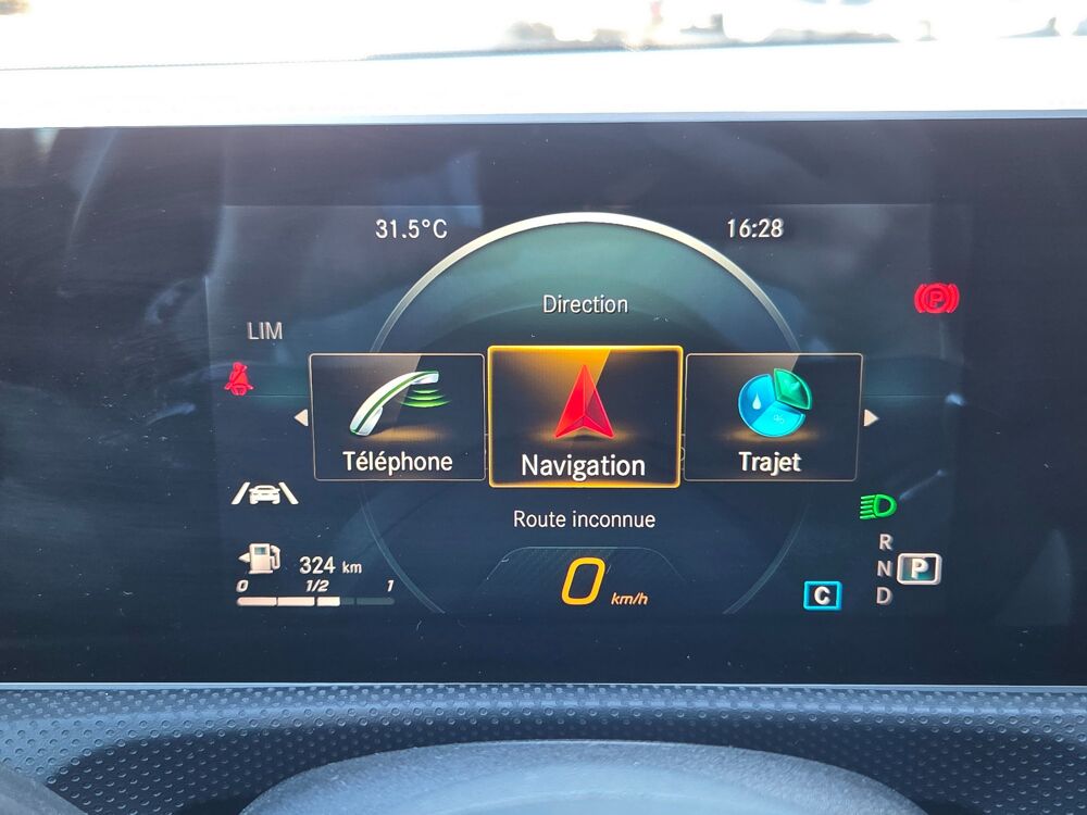 Classe A 1.3 160 Ch AMG LINE 8G-DCT TOIT OUVRANT 2018 occasion 33210 Maz&egrave;res