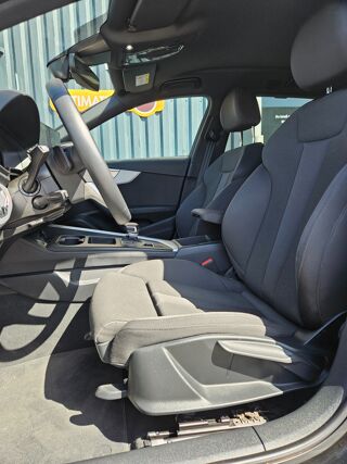 A4 AVANT S-LINE COMP&Eacute;TITION-2.0L 204CH 40 TFSI HYBRID-CHASSIS S 2024 occasion 38590 Saint-&Eacute;tienne-de-Saint-Geoirs