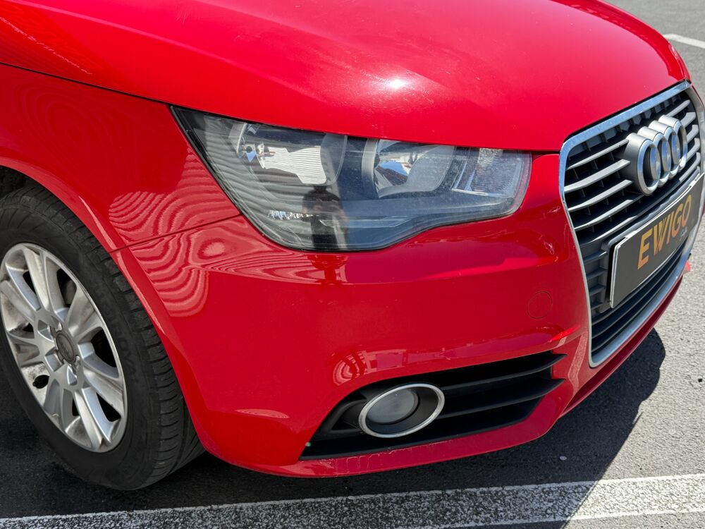 A1 1.6 TDI 90ch AMBIENTE 2013 occasion 17100 Saintes