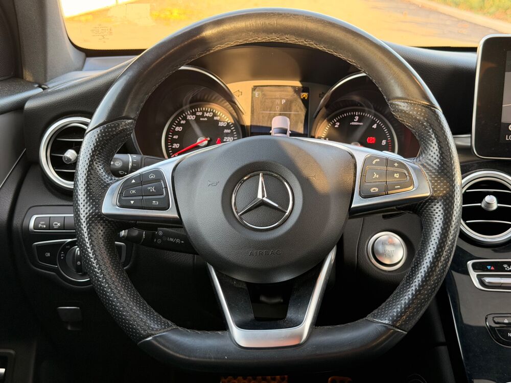 Classe GLC COUPE 2.2 220D 170Ch SPORT LINE 4MATIC 9G-TRONIC BVA 2017 occasion 26000 Valence