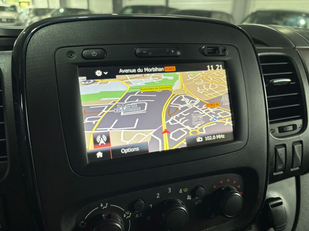 Divers CABINE APPROFONDIE 1.6 145 CH / RADARS ARR / 6 PLACES / DOUB 2019 occasion 29000 Quimper