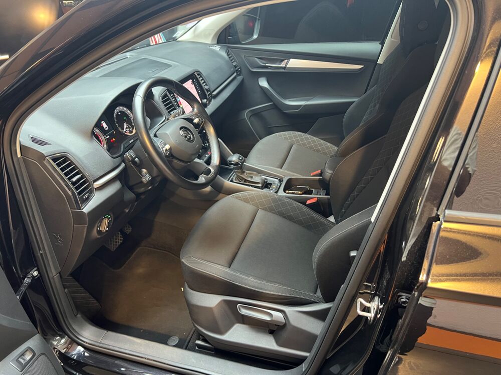 Karoq 1.5 TSI 150 ACT BUSINESS 4X2 DSG BVA // 1ER MAIN // CARPLAY 2021 occasion 33320 Eysines