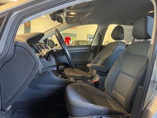 Golf 1.6 TDI 115 Ch - BLUEMOTION BUSINESS CONFORT LINE DSG BVA 2018 occasion 79000 Niort