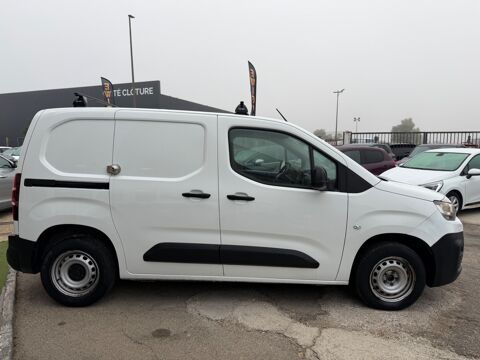 Berlingo III FOURGON M 100Ch - 1&Egrave;RE MAIN - TVA RECUPERABLE - RADAR DE 2022 occasion 27000 &Eacute;vreux