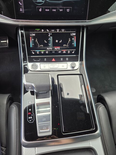 Q8 3.0 60 TFSIE 490H 340 PHEV HYBRID 25.9KWH COMPETITION QUATTR 2024 occasion 33210 Maz&egrave;res