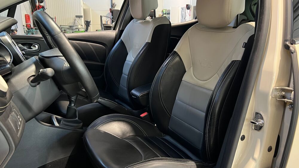 Clio 1.5 DCI 90 INITIALE PARIS - ANDROID AUTO - SUVI COMPLET RENA 2017 occasion 33610 Cestas