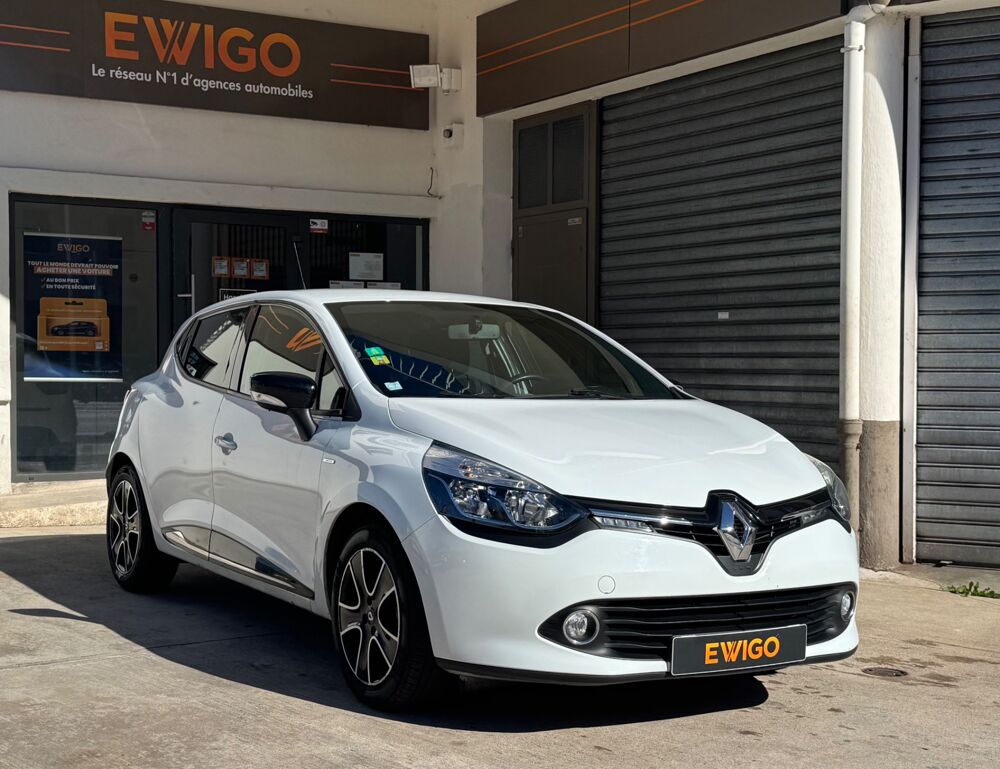 Clio IV 0.9 TCE 90 LiMITED + ATTELAGE + RADAR AR 2016 occasion 54000 Nancy