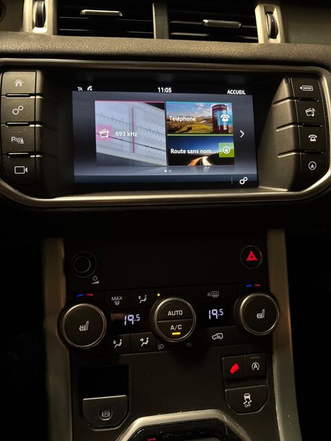 Range Rover Evoque 2.0 TD4 180 SE DYNAMIC 4WD BVA ENTRETIEN CONSTRUCTEUR ET MOT 2017 occasion 60740 Saint-Maximin
