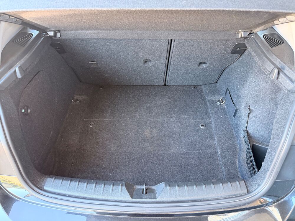 S&eacute;rie 1 1.6 116I F20 136ch SPORT BVA - CARPLAY - ECLAIRAGE D'AMBIANC 2011 occasion 26000 Valence