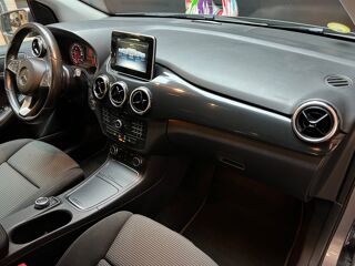 Classe B 1.5 180 CDI 110 INTUITION 7G-DCT BVA / CAM&Eacute;RA DE RECUL / GPS 2017 occasion 33320 Eysines