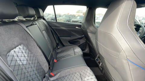 Golf 8 1.5 eTSI EVO2 150ch DSG7 R-LINE CAMERA DE RECUL / REGULATE 2026 occasion 38420 Le Versoud