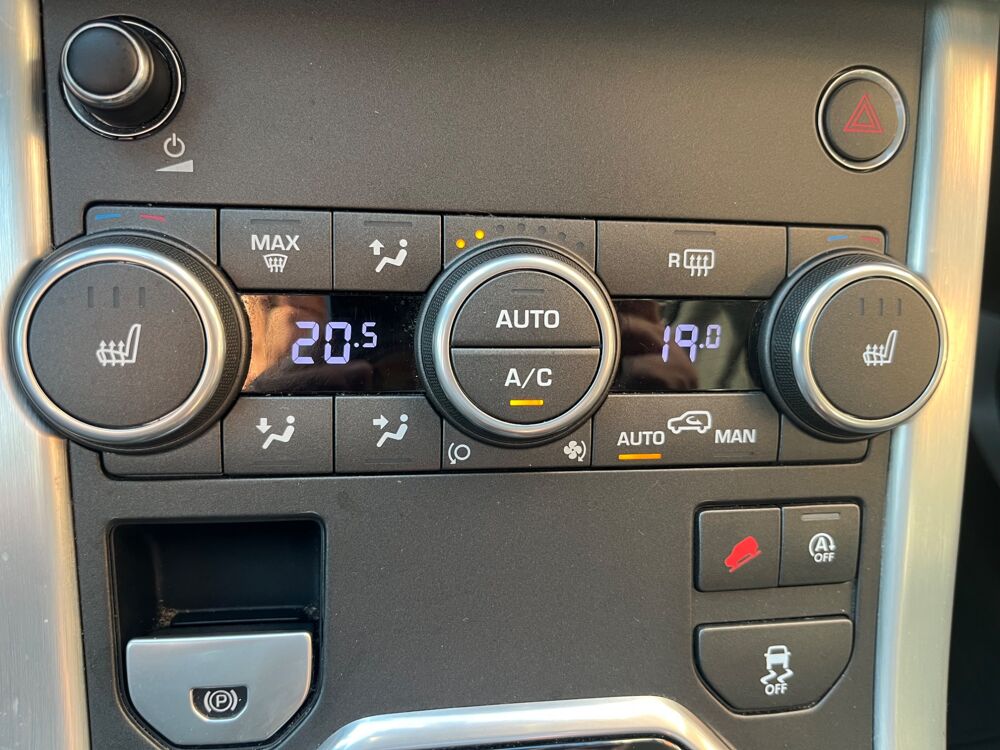 Range Rover Evoque 2.0 D150 150 R-DYNAMIC SE 4WD BVA + CAMERA DE RECUL + MODE T 2019 occasion 38420 Le Versoud