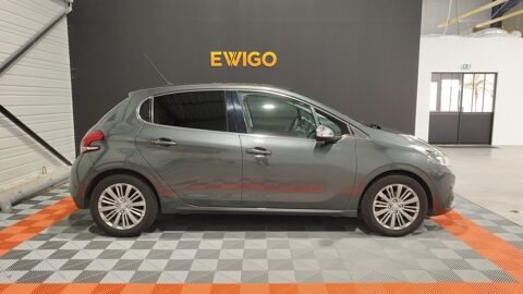 208 PHASE I 1.2 110CV ALLURE / DISTRIBUTION OK / CLIMATISATION A 2017 occasion 17430 Tonnay-Charente
