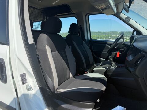 Doblo 9991 HT // COMBI 1.3 MJT 95 Ch PC EASY START-STOP 2018 occasion 24750 Tr&eacute;lissac
