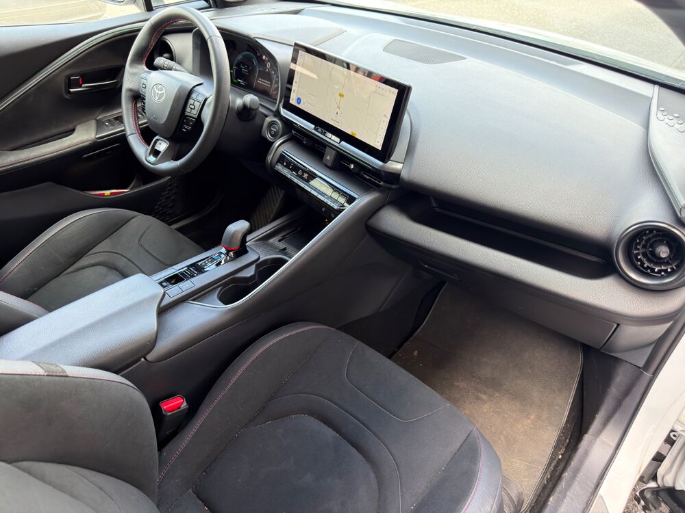 C-HR II 2.0 HYBRID 200 CH GR-SPORT NG23 2024 occasion 64320 Idron