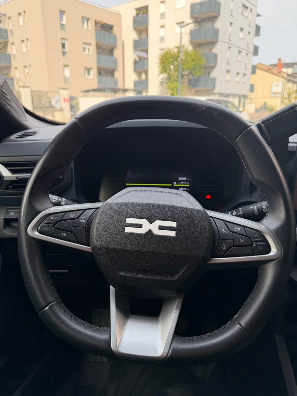 Duster 1.6 140H 95 FULL-HYBRID - 1.2KWH - JOURNEY - 4X2 - BVA - 1E 2025 occasion 69150 D&eacute;cines-Charpieu