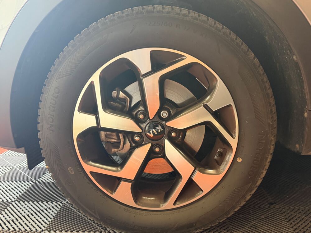 Sportage 1.6 CRDI 135 Ch ACTIVE 4X2 ENTRETIEN CONSTRUCTEUR/ CARPLAY/ 2019 occasion 24750 Tr&eacute;lissac