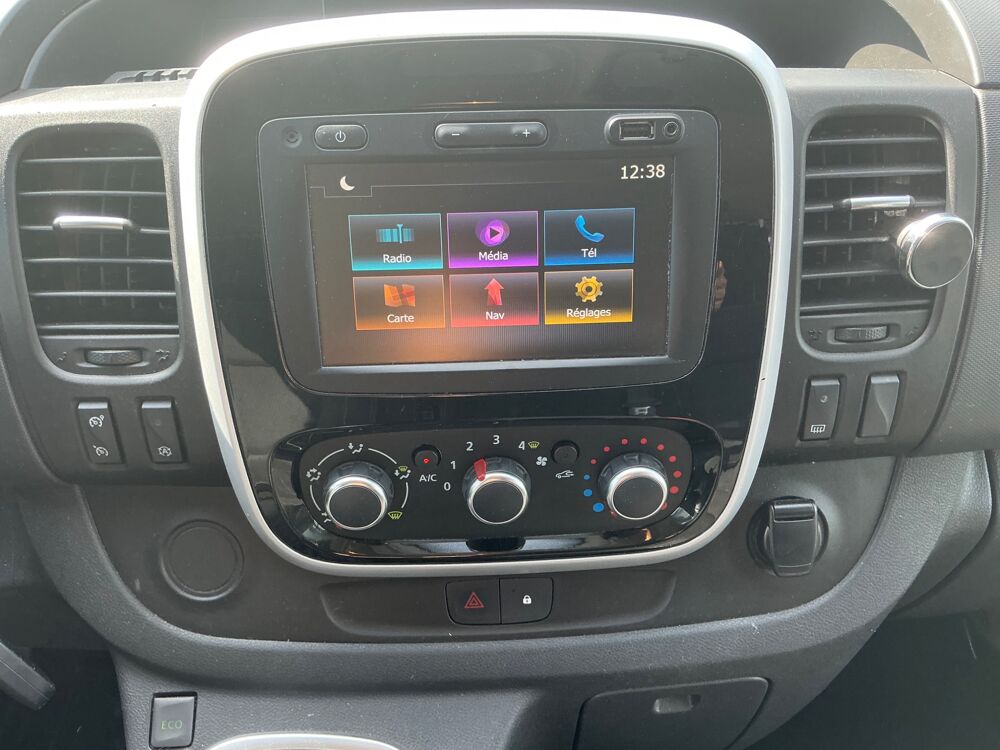 Trafic FOURGON 1.6 DCI 95 1T3 L2H1 CONFORT START-STOP / AMENAGEMENT 2020 occasion 17000 La Rochelle
