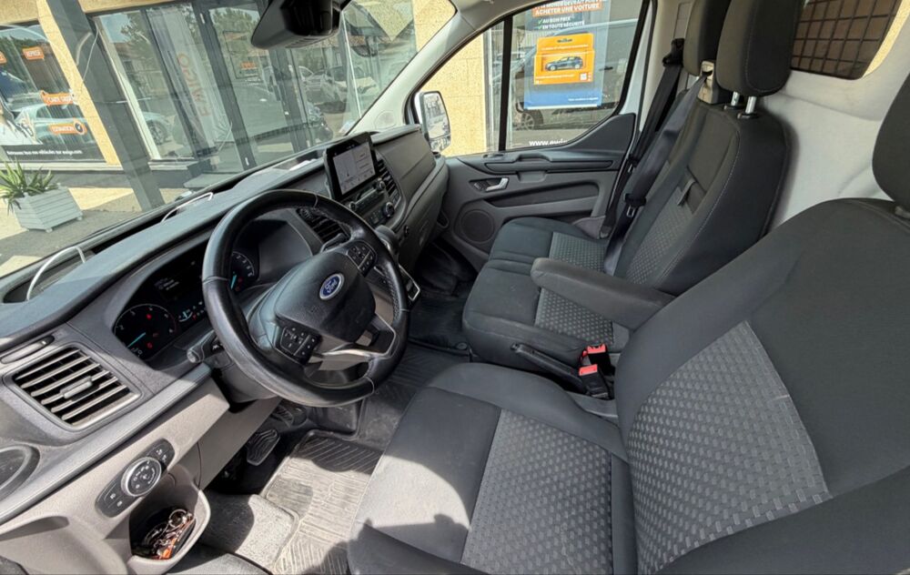 Transit Custom 300 L2H1 2.0 ECOBLUE 170 S&S TREND BUSINESS BVA - TVA RECUPE 2019 occasion 13700 Marignane