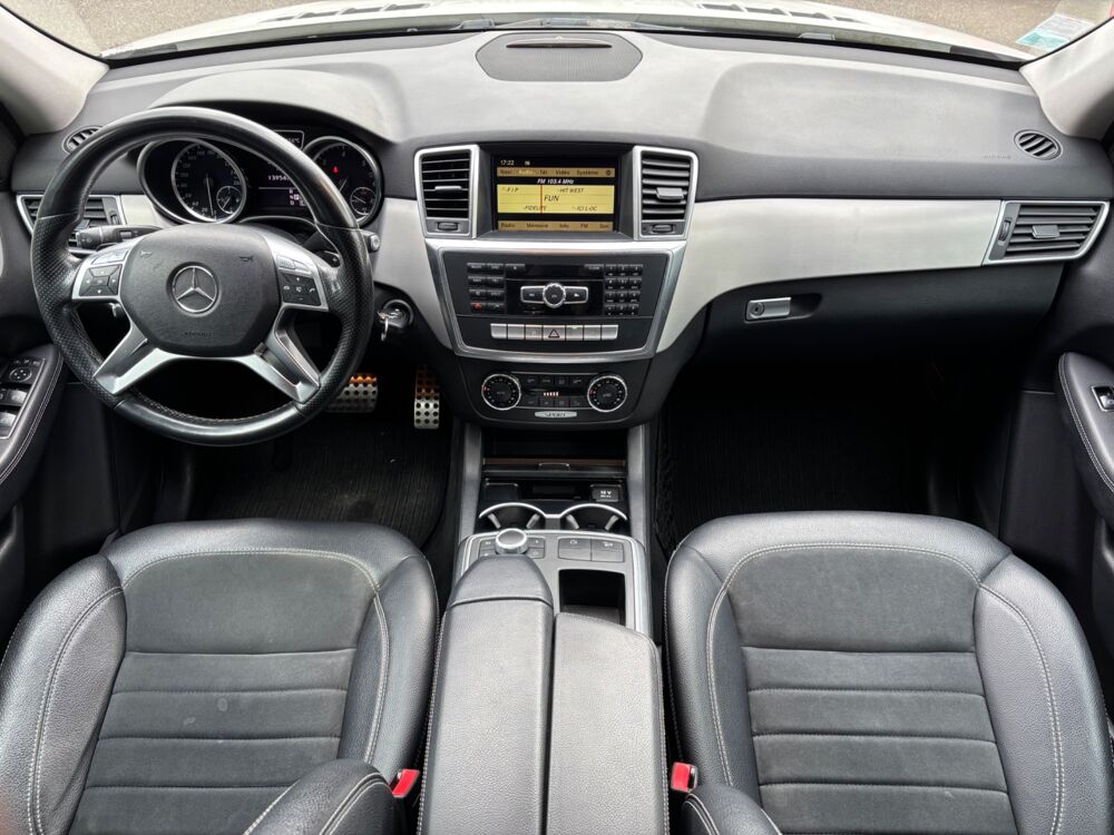 Classe M ML 250 2.2 BLUETEC 205 Ch - Fascination 2012 occasion 44220 Cou&euml;ron