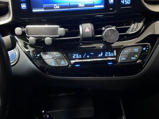 C-HR 1.8 122ch FULL-HYBRID GRAPHIC BVA 2019 occasion 37100 Tours