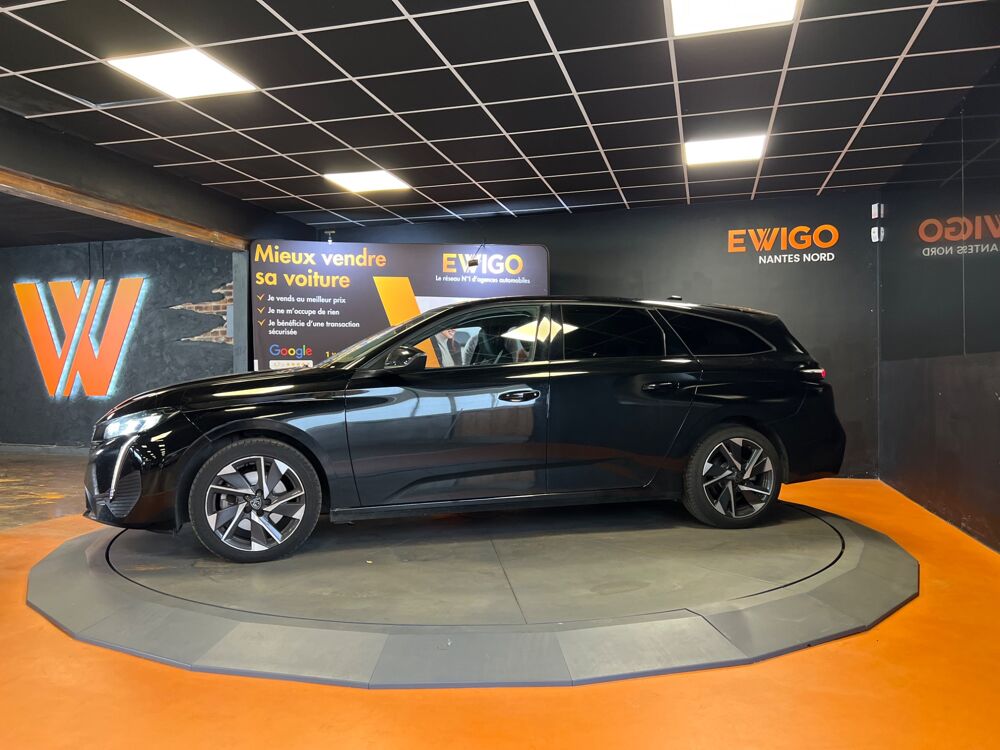 308 SW 1.5 130 ALLURE BVA // APPLE CARPLAY // CAMERA 360 // SlEG 2024 occasion 44300 Nantes