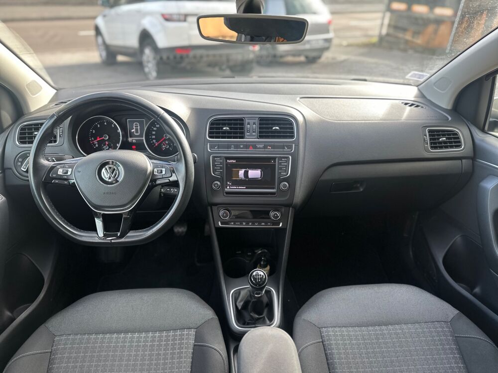 Polo 1.2 TSI 90CH DISTRIBUTION NEUVE CAMERA DE RECUL 2016 occasion 25000 Besan&ccedil;on