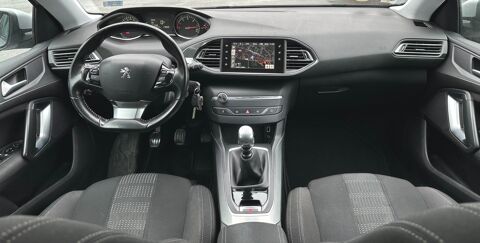 308 1.6 120CH / ALLURE / RADAR AV-AR / GPS / CLIM AUTO / REGULAT 2015 occasion 44220 Cou&euml;ron