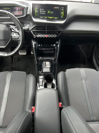208 II GT LINE 1.2 PURETECH 100 cv EAT8 BVA - COCKPIT 3D - APPL 2023 occasion 68170 Rixheim