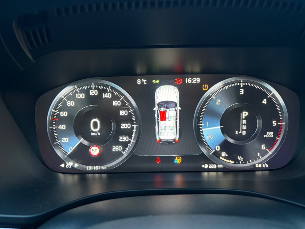 XC60 2.0 D5 MOMENTUM 235CH AWD BVA - TOIT OUVRANT PANO - SON B&W 2017 occasion 76150 Saint-Jean-du-Cardonnay