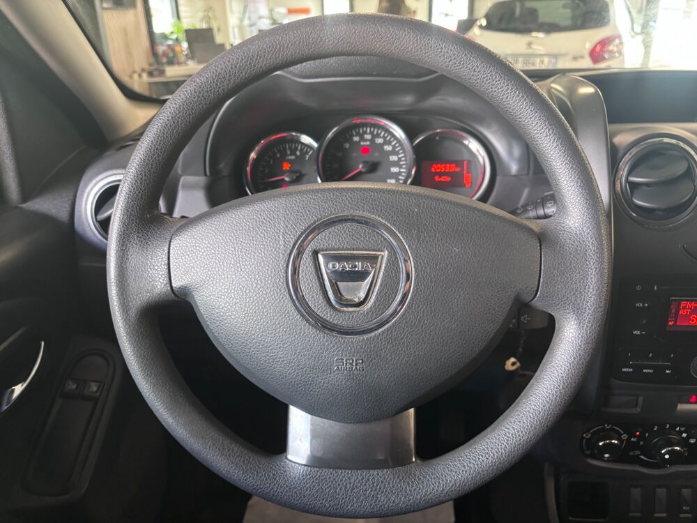 Duster 1.2 TCE 125 AIR 4X2 - ATTELAGE 2014 occasion 79000 Niort