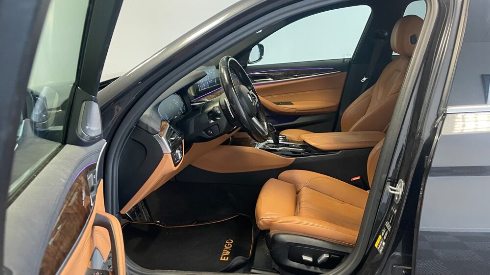 S&eacute;rie 5 2.0 530 E IPERFORMANCE 252ch 185 PHEV HYBRID BUSINESS DESIGN 2019 occasion 21850 Saint-Apollinaire