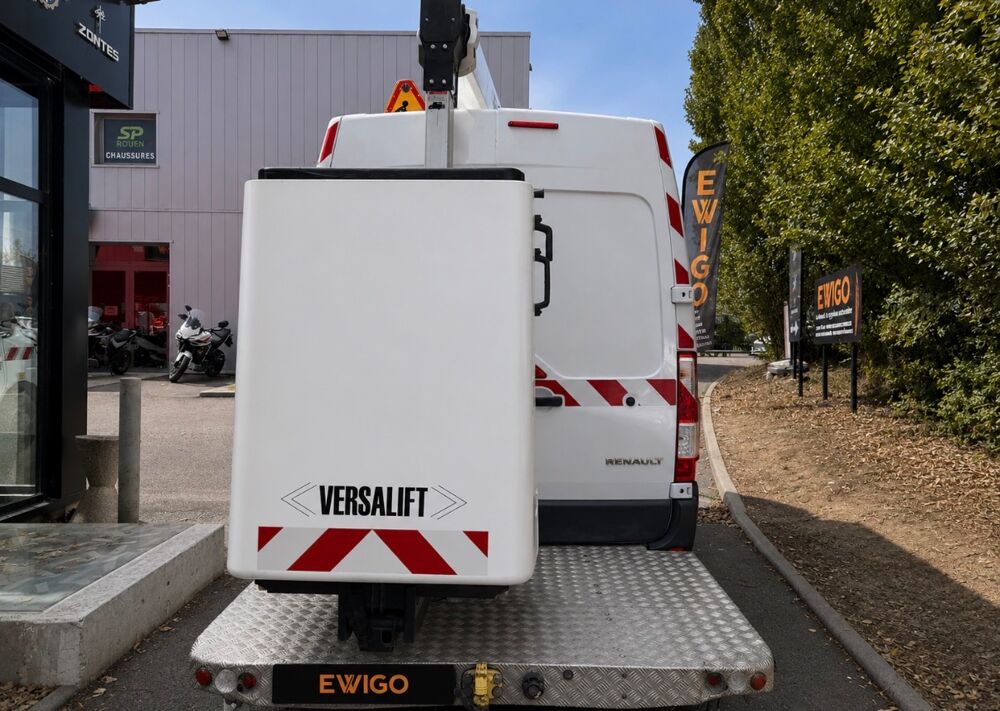 Master FOURGON 2.3 DCI 145 35 L2H2 ENERGY CONFORT TRACTION FWD 2021 occasion 76150 Saint-Jean-du-Cardonnay