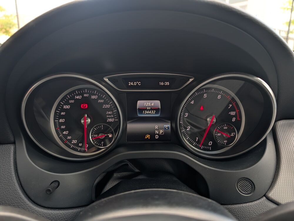 Classe CLA 1.6 180 136ch SENSATION 7G-DCT BVA - ENTRETIEN FULL MERCEDES 2018 occasion 57600 Forbach