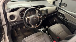 Yaris 69ch VVT-i DYNAMIC 5P // CAMERA DE RECUL 2017 occasion 34430 Saint-Jean-de-V&eacute;das