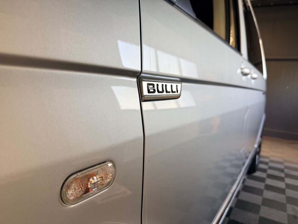 MULTIVAN T5 2.0 BITDI 180 Ch BULLI 4MOTION DSG7 - 7 PLACES - MOTEUR N 2014 occasion 79000 Niort