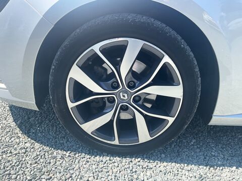 M&eacute;gane IV 1.6 dCi INTENS 130cv ENTRETIEN RENAULT 2016-2020 / EMBRAY 2016 occasion 17000 La Rochelle