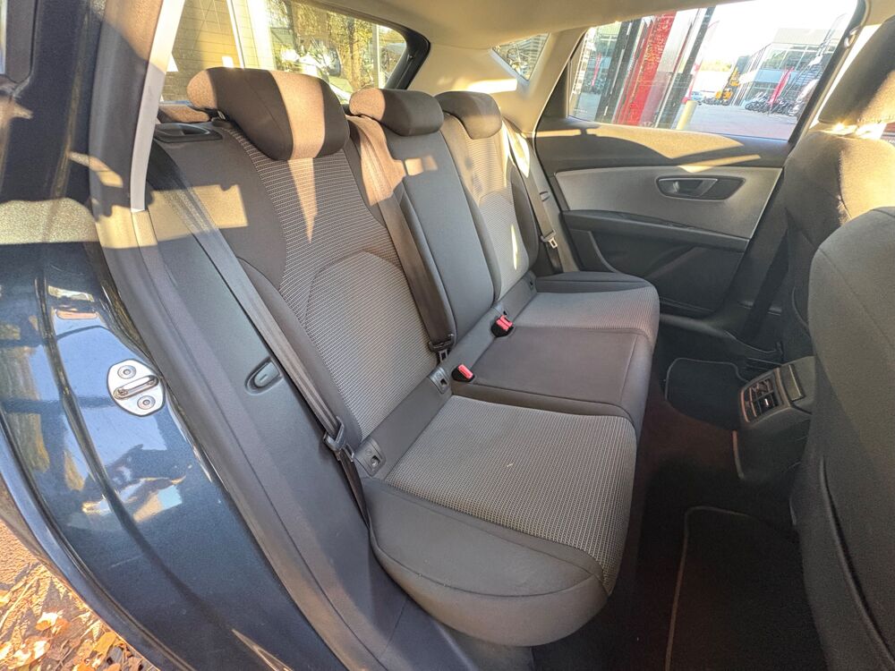 Leon 1.0 TSI 115ch STYLE BUSINESS / CAM&Eacute;RA DE RECUL - CARPLAY - A 2019 occasion 76150 Saint-Jean-du-Cardonnay
